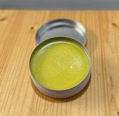 Crema mani naturale a base di olio d’oliva e cera d’api
